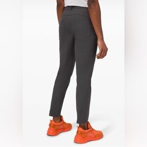 Lululemon Graphite Grey City Sleek 5 Pocket 7/8 Pant Size 4